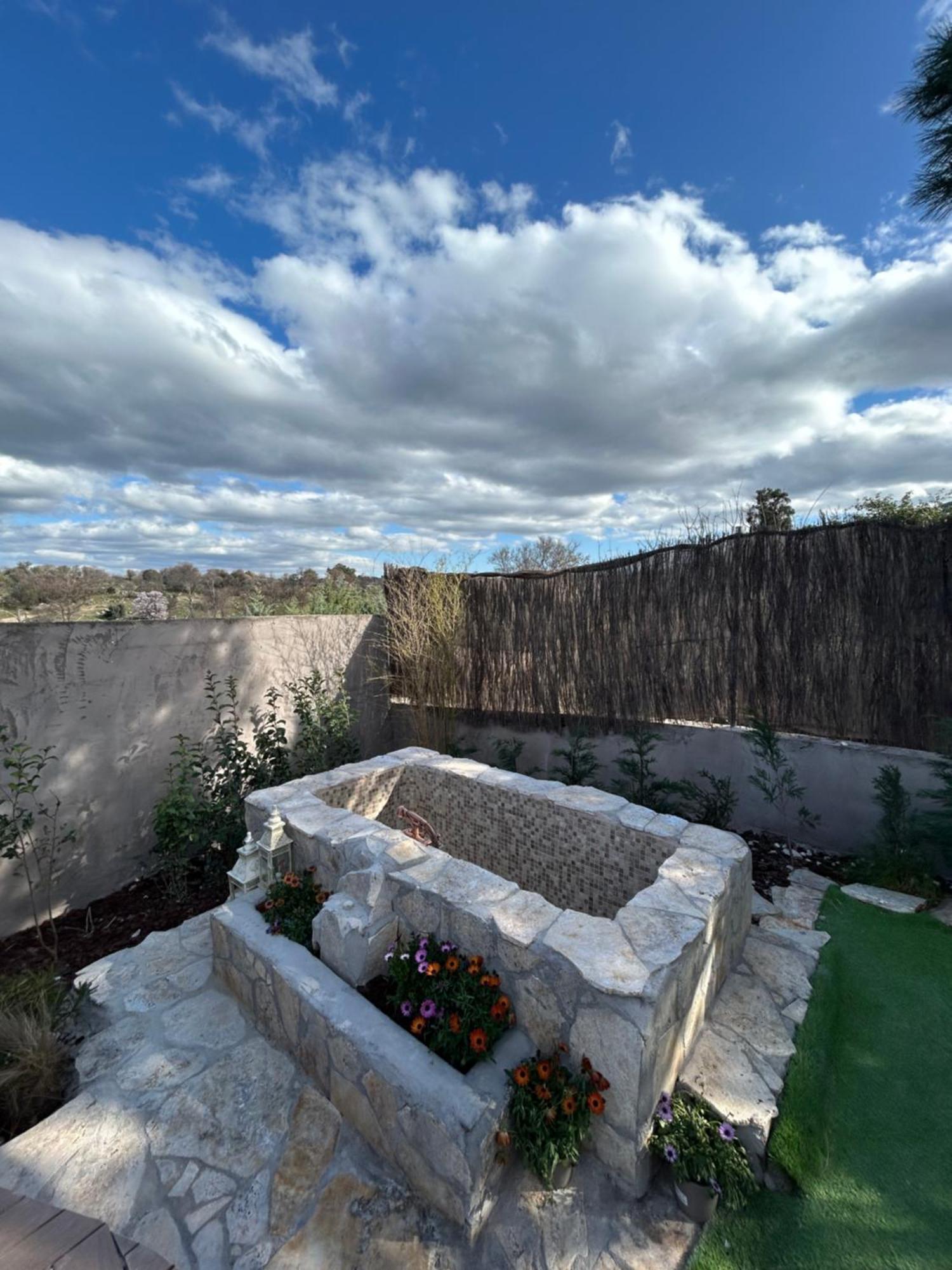 Skd Suite Garnacha Ávila المظهر الخارجي الصورة